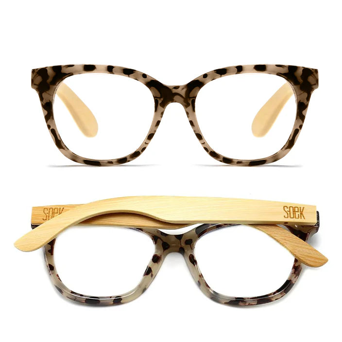 Lila Grace Ivory Reader