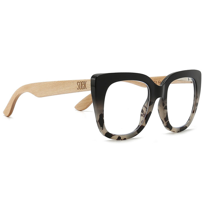 Riviera Black Ivory Magnifying Reader R9